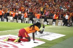 半岛体育app下载地址-印度射手蝉联国际友谊赛最佳射手，实力与荣耀并肩前行