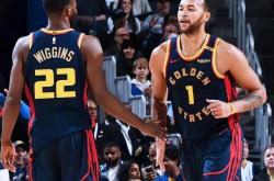 半岛体育官方入口-灰熊队后卫在比赛中爆发，砍下三分盛宴