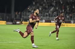 半岛体育官网入口-梅斯队取得连胜，逐渐融入法国联赛竞争