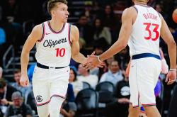 半岛体育教练-快船大胜热火，莱昂纳德三节独得分的简单介绍