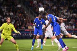 精彩比赛精彩表现，球队发挥出色获胜