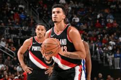 半岛体育新闻-开拓者不敌爵士，遭遇两连败