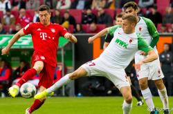 半岛体育课程-奥格斯堡客场大胜汉堡，豆蔻年华登顶积分榜的简单介绍