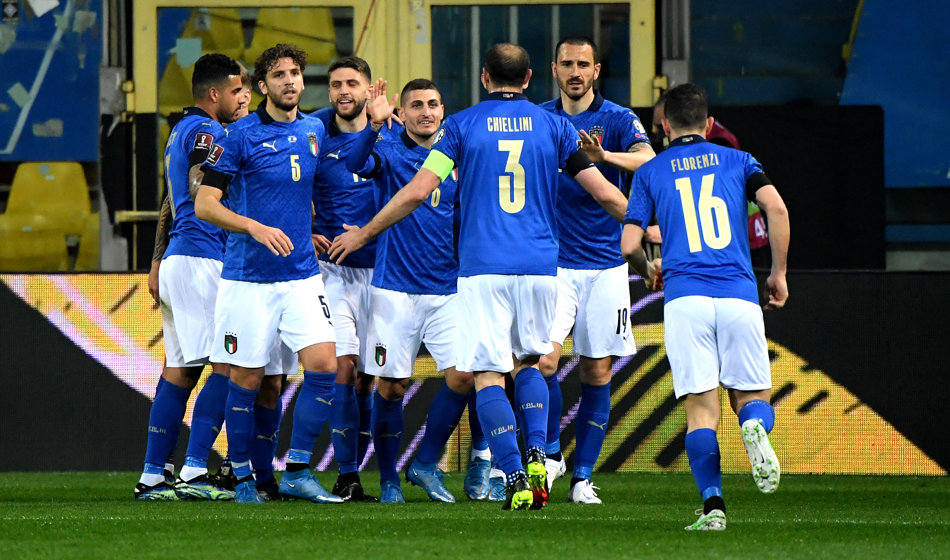 关于欧洲国家足球赛事的争夺愈发激烈的信息