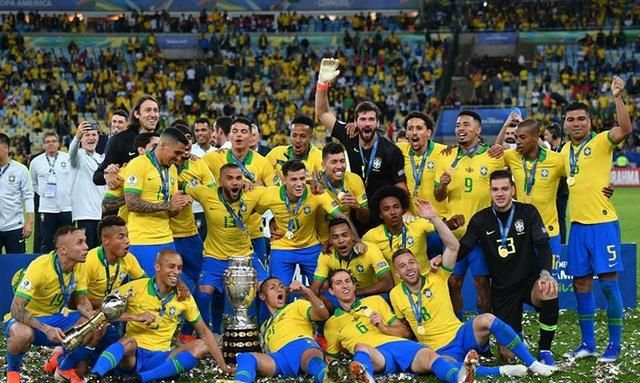 厄瓜多尔女足球队备战大赛,冲刺夺冠 厄瓜多尔女足球队备战大赛,冲刺夺冠