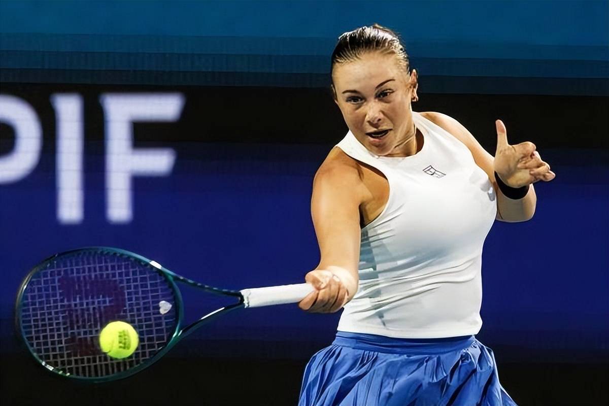 厄瓜多尔女足球队备战大赛,冲刺夺冠 厄瓜多尔女足球队备战大赛,冲刺夺冠