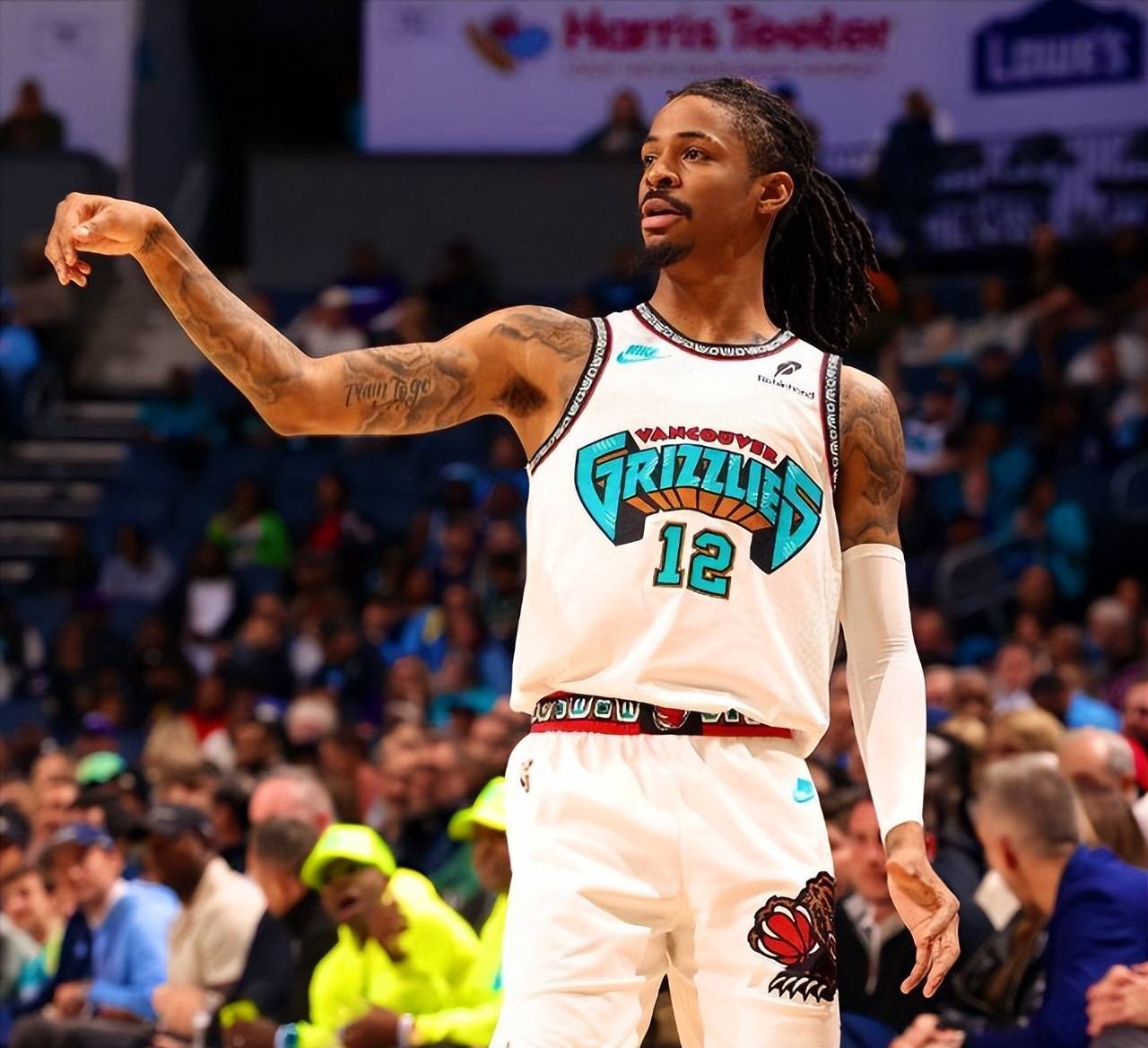 灰熊击败国王,莫兰特76秒狂砍7分 灰熊击败国王,莫兰特76秒狂砍7分