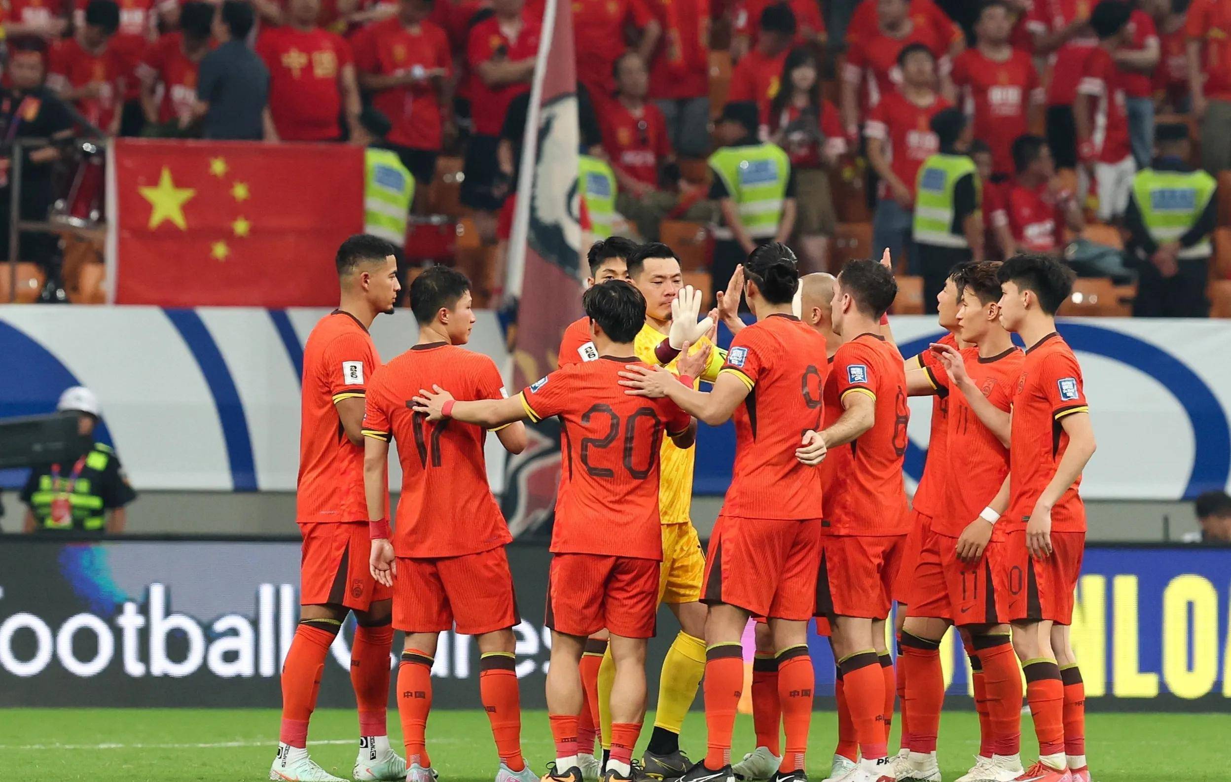 关于力挽狂澜！球员个人能力获得全场赞誉的信息